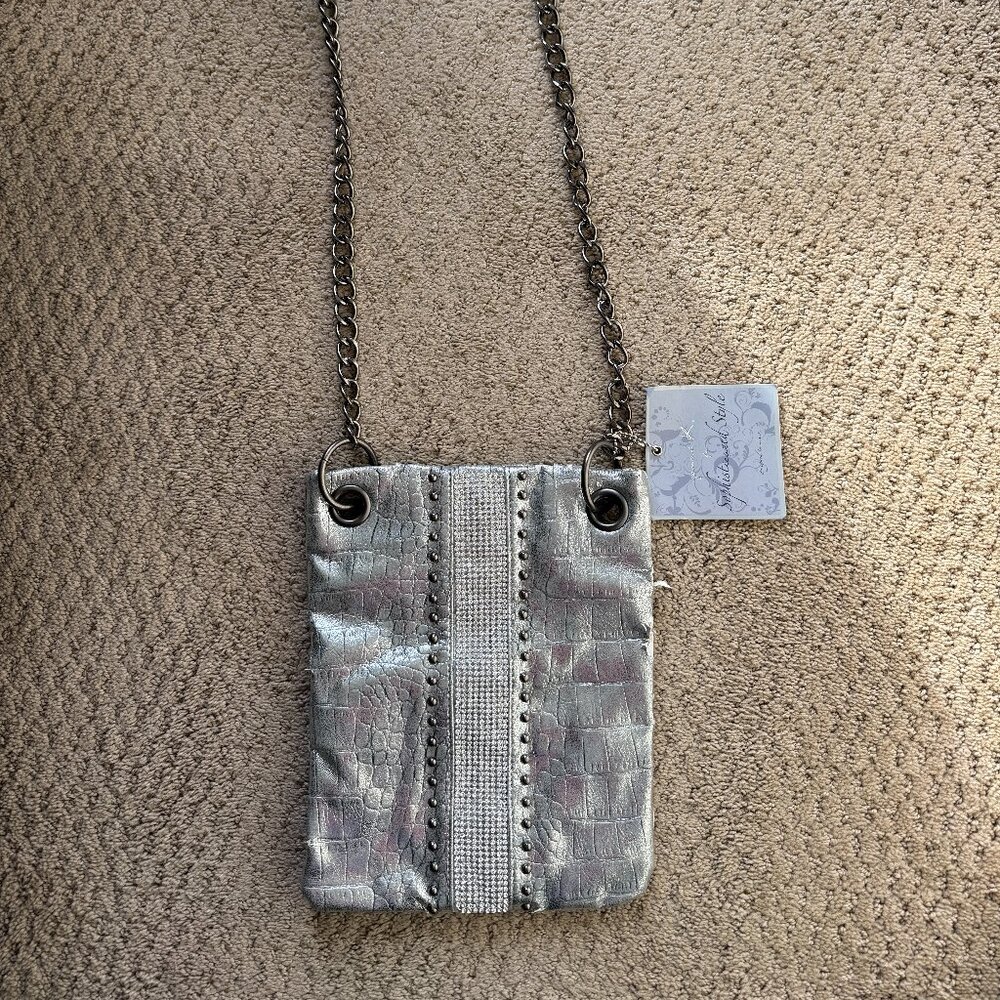 Silver Croc Embossed Crossbody Bag – Chain Strap with Rhinestone Stud Detail